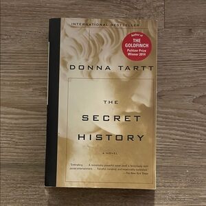 The Secret History by Donna Tartt paperback